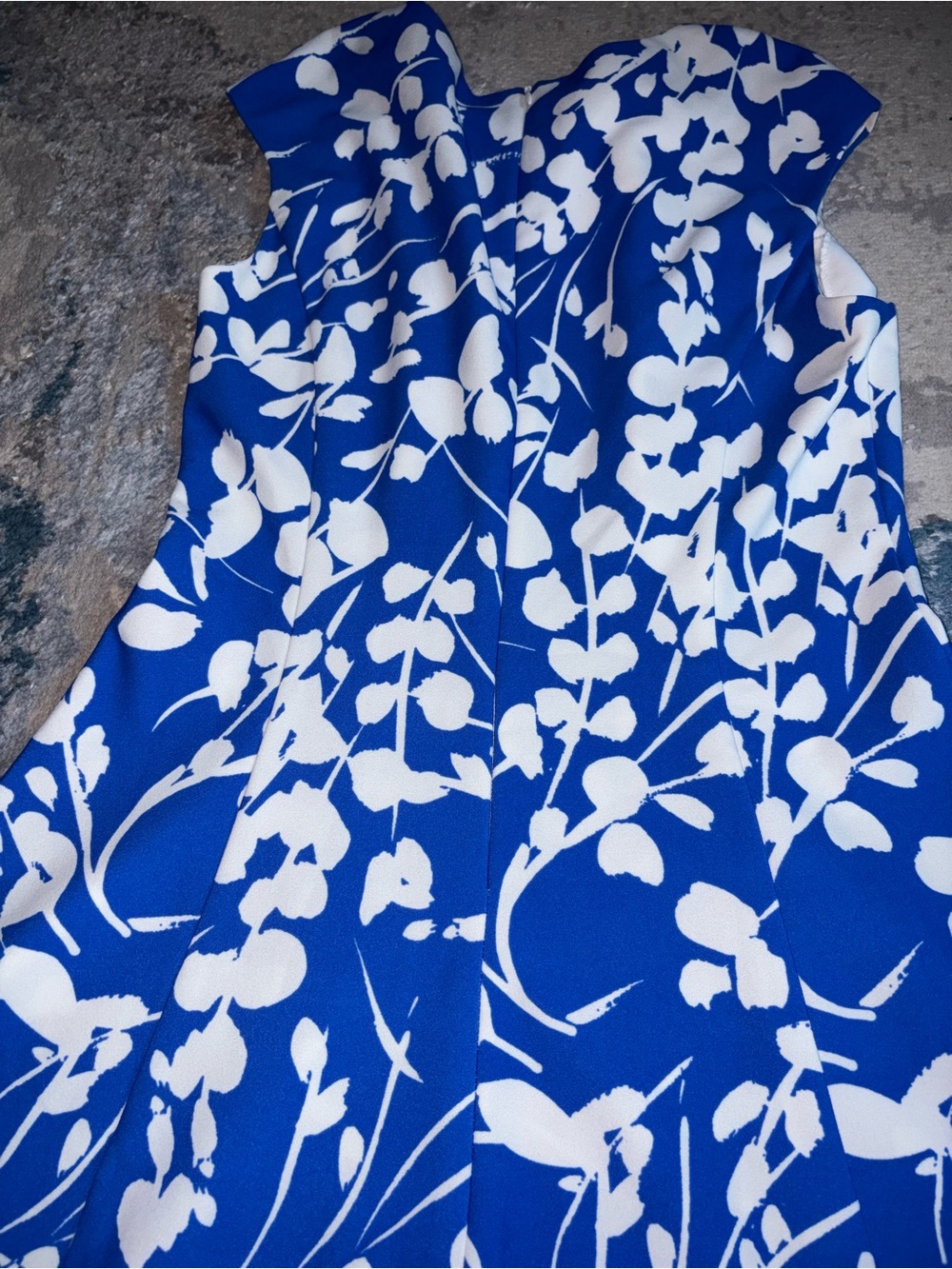 London Times Blue and White Floral Midi Dress - Picture 4 of 4